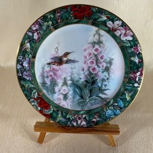 Lena Liu’s The Rufus Hummingbird 4th Issue Hummingbird Treasury Plate